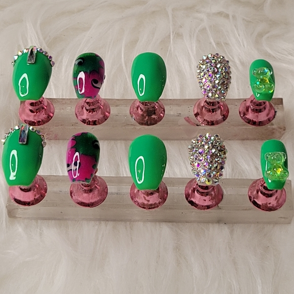 Other - Acrylic press on nails